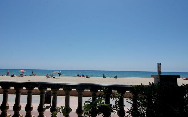Apartamento Junto al mar Para 4 Personas en Cambrils