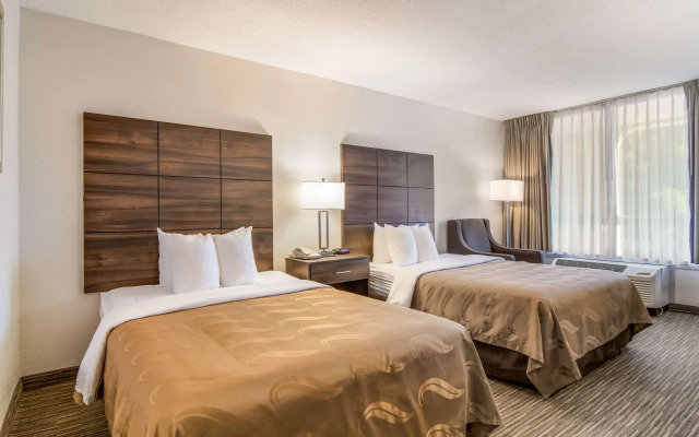 Quality Inn Suwanee I-85