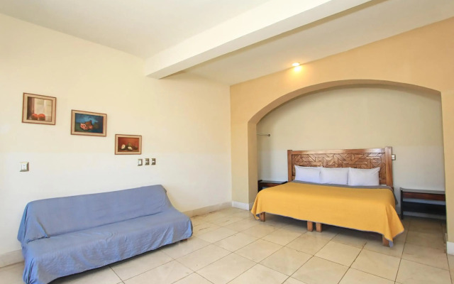 La Vista Hotel