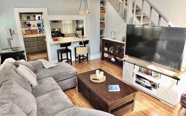 Park Avenue Beach Paradise Chic & Secluded 4 BDR