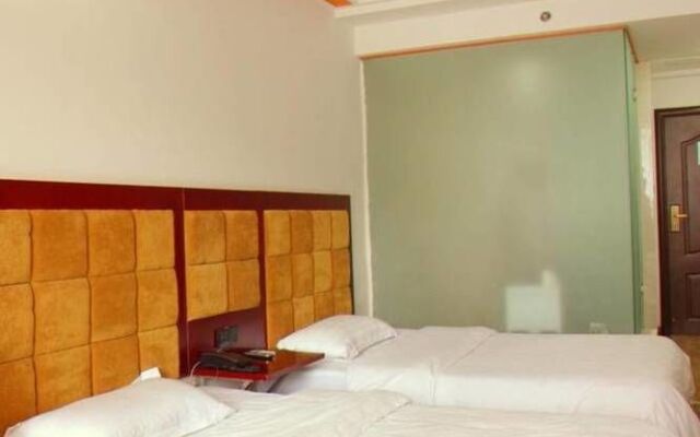Zhangjiajie Wind and Cloud Holiday Hotel