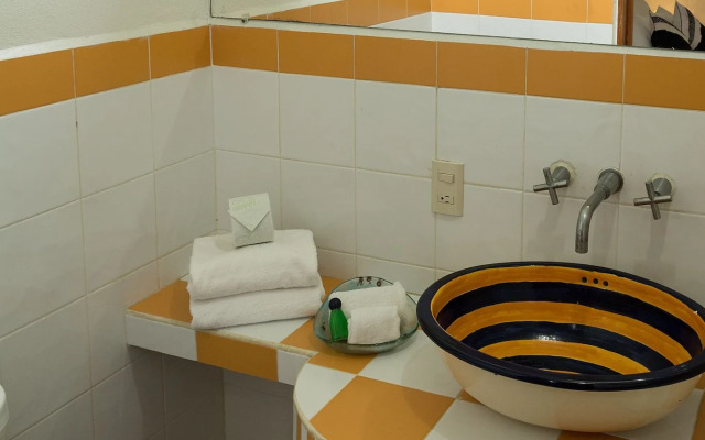 Villa Mozart y Macondo