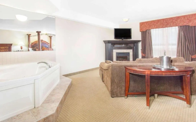 Ramada Pincher Creek