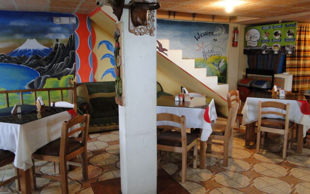 Hostal Chukirawa - Hostel