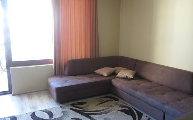 Iglika Apartment