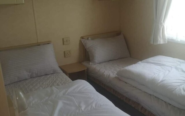 Lovely 3-bed Caravan in Skegness