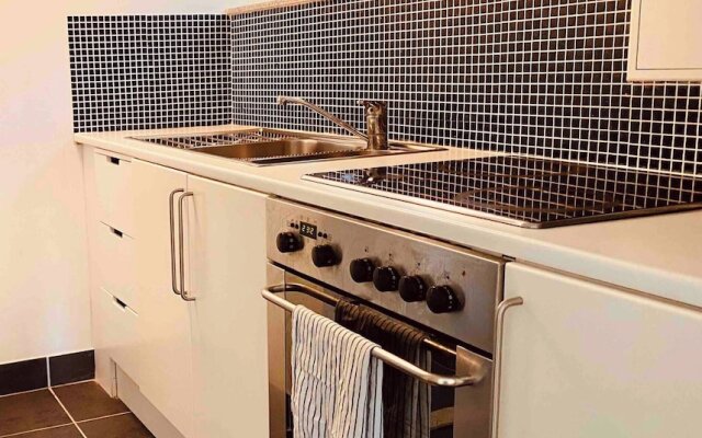 Bjurvik's Villa - Flat 1 - Business Customers Only