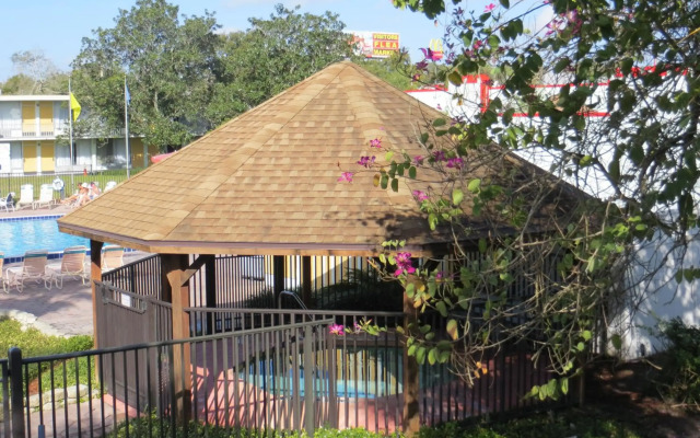 Seralago Hotel and Suites Main Gate East