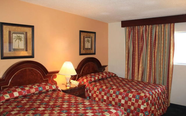 Grand Inn