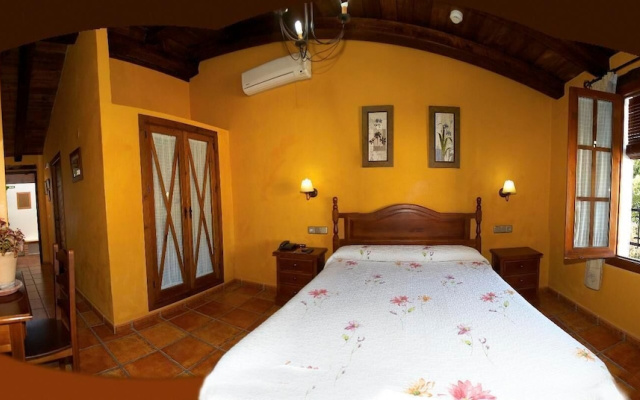 Hotel Rural Enrique Calvillo