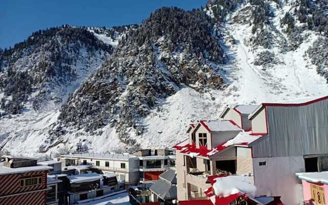 Imperial Hotel Naran