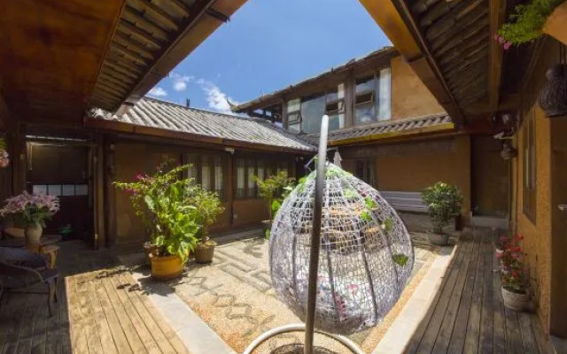 GuanGuanJuJiu Inn