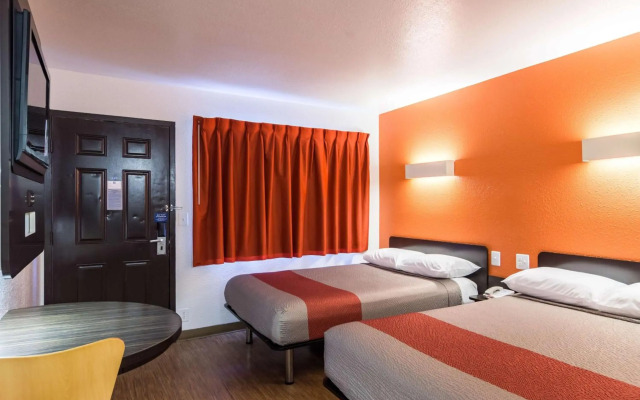 Motel 6 Oroville, CA