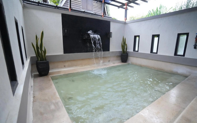 Sabda Alam Hotel Resort