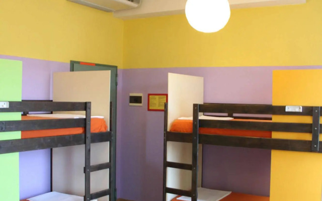 Jammin Rimini Backpackers Hotel