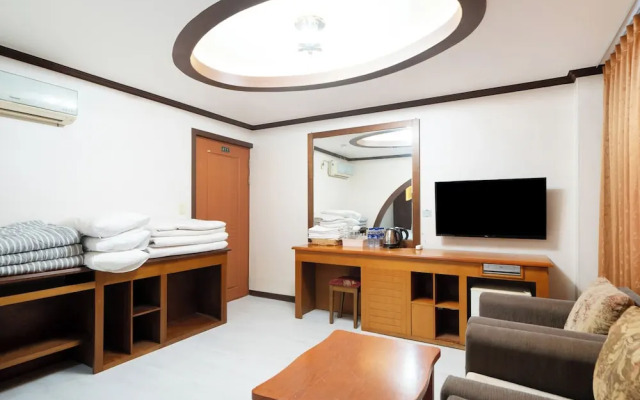 Gaeul Hotel