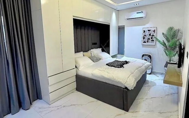 House 21 Hotel