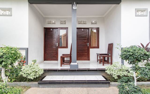 OYO 93482 Penginapan Tenang Lovina