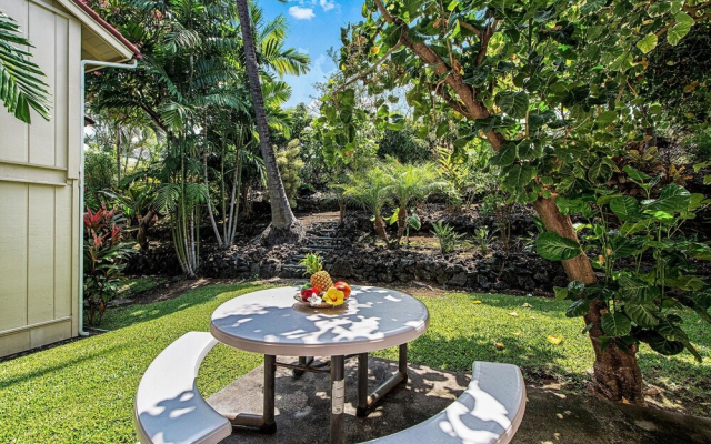 Keauhou Kona Surf & Racquet Club #37