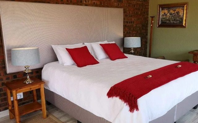 Crimson Bush Lodge