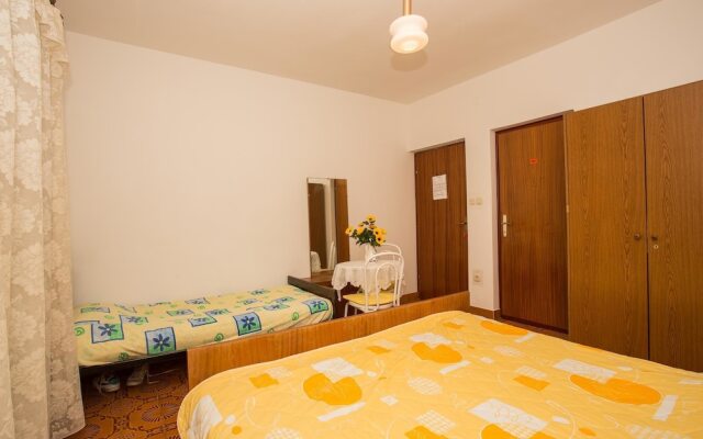 Rooms Marie