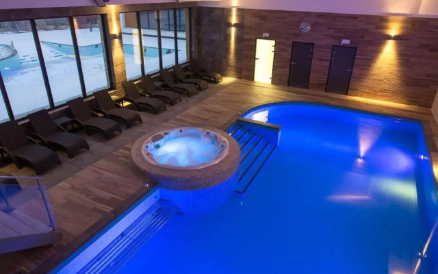 Apartament 4 seasons