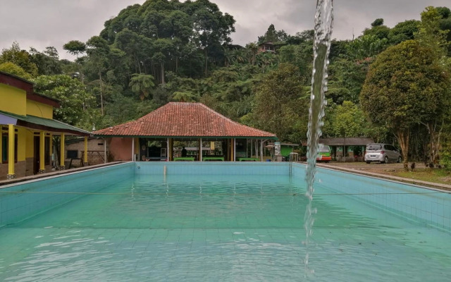 Penginapan Rawa Bokor Gunung Salak RedPartner