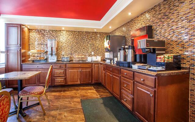 Rodeway Inn Meadowlands