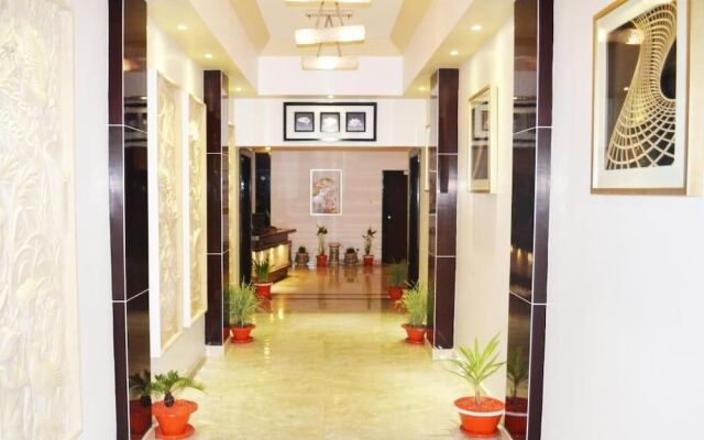Hotel KRC Palace