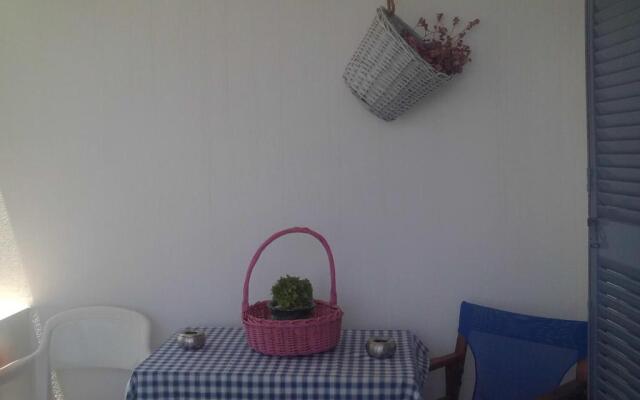 Kiki's Dream Refurbished Apartment With a Bacony and sea Views