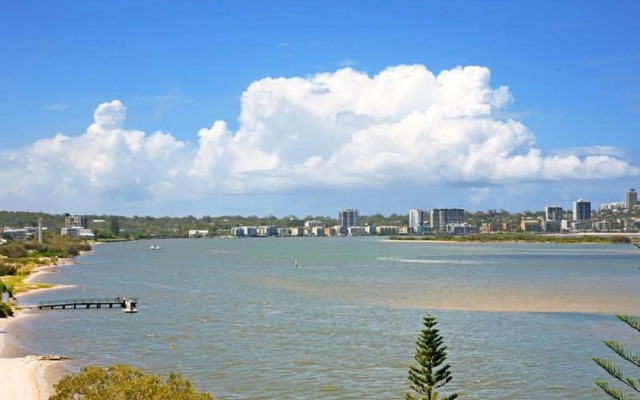 Just Perfect Apartment with Ocean Views