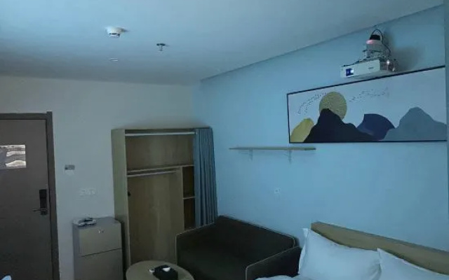 Shenzhen Time E-sports Hotel (Shenzhen Vocational College Xili Subway Station) – Guest Rooms – Shenzhen
