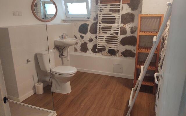 Holiday home by the lake Klepnica