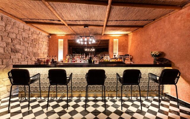Genesis Hotel