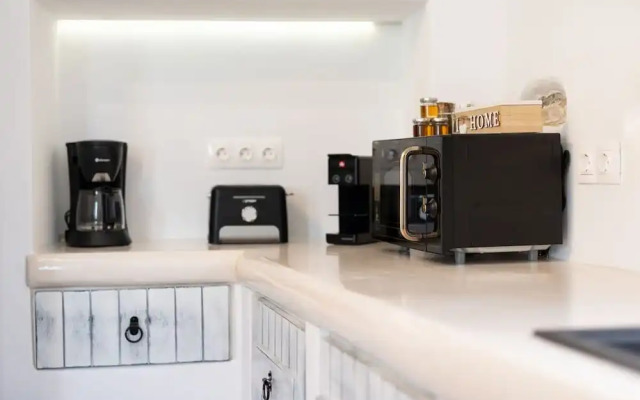 My Grandma s Home Naxos