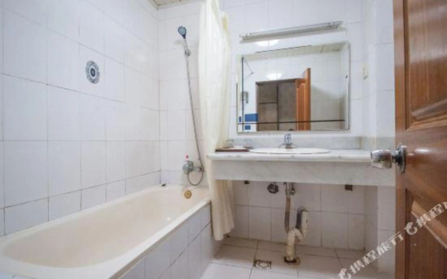 Tianyu Star Hotel (Nantong Outer Ring West Road Open University Branch)