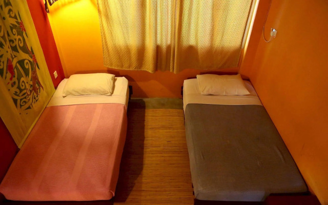 Singgahsana Lodge