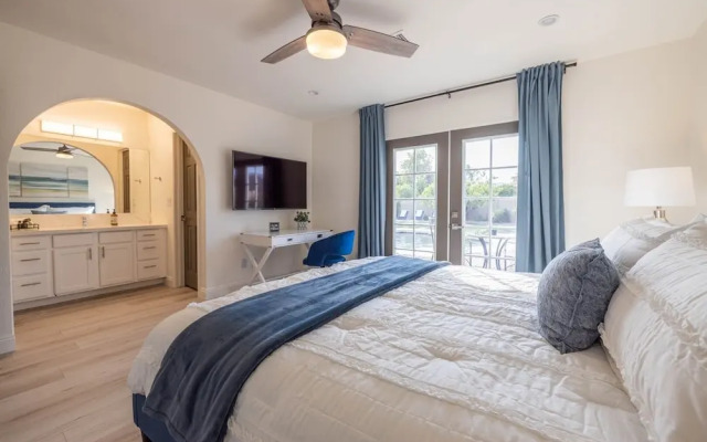 Scottsdale Sahuaro 4 Bedroom Home by RedAwning