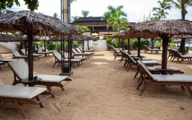 Royal Beach Hotel