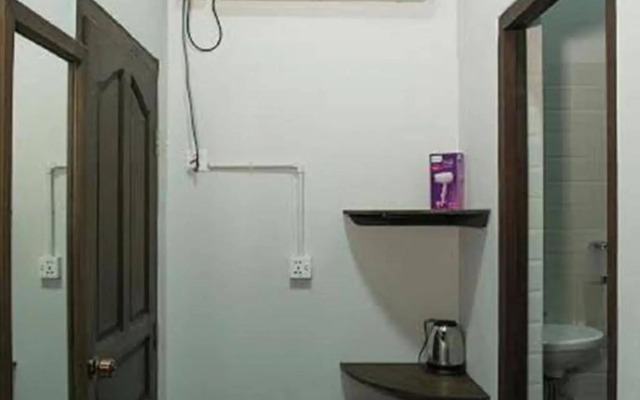 Shwe Yo Vintage Hostel