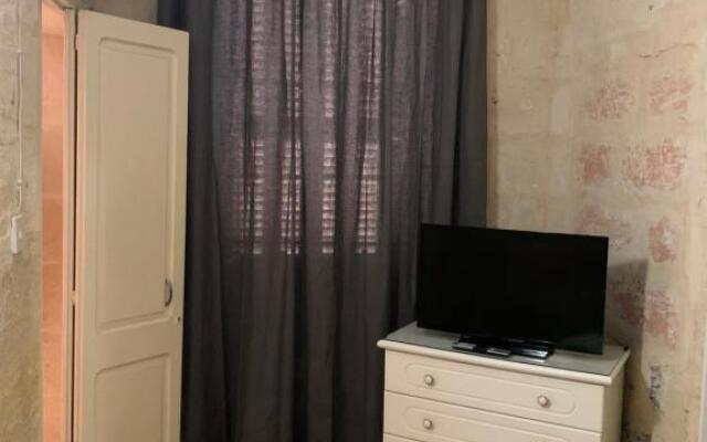 2 bedroom apartment in the centre of Valletta