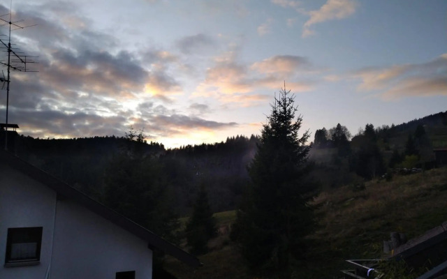 Gemütliche Ferienwohnung EVIELINE