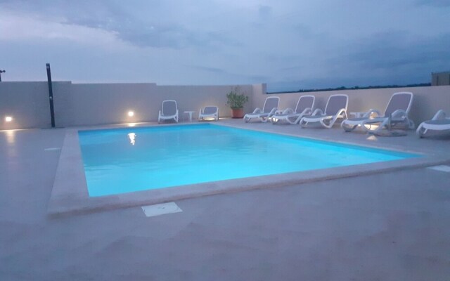 Serene Holiday Home in Novigrad with Private Pool