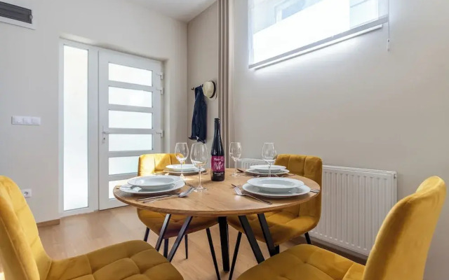 Nemes Apartment The Great