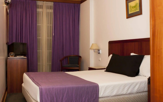 José Estêvão Hotel