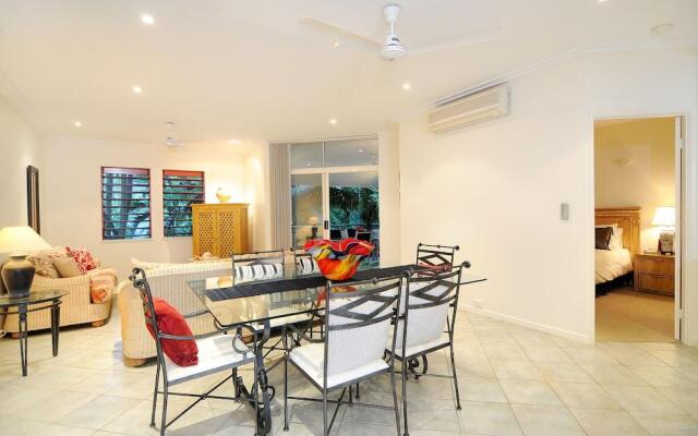 Oasis 8 Paradise at Palm Cove