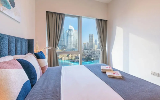Full Burj Khalifa & Fountain View | All Rooms