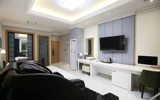Seosan Hello Hotel