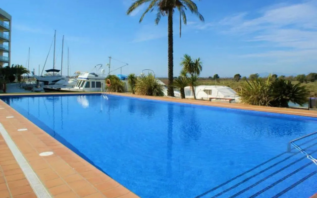 Precioso apartamento en complejo de al standing