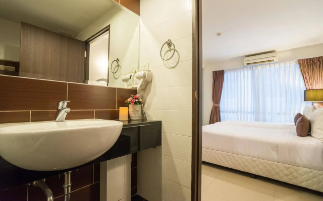 Beyond Suite Hotel